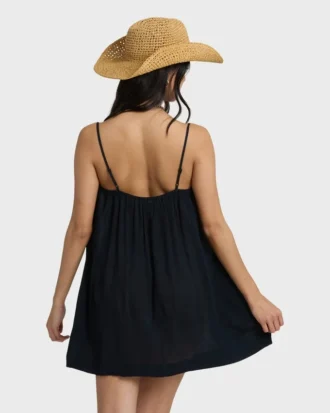 beach song solid mini dress 2 1 330x413 - Beach Song Solid Mini Dress