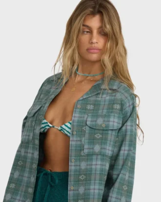 Coastal Breeze Long Sleeve Shirt