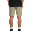 Crossfire Submersible 19″ Hybrid Shorts