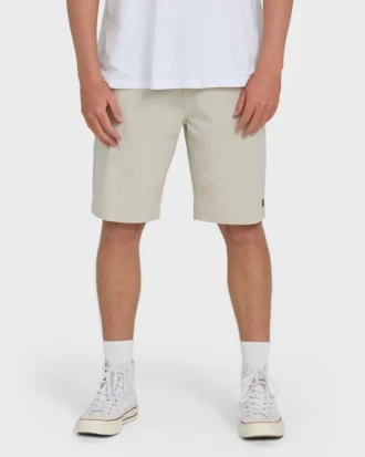 Crossfire Submersible 21″ Hybrid Shorts