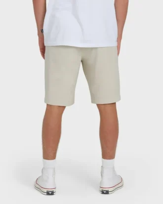 Crossfire Submersible 21″ Hybrid Shorts