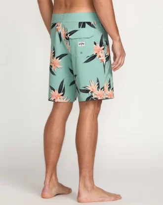 Sundays Pro Performance 19″ Boardshorts