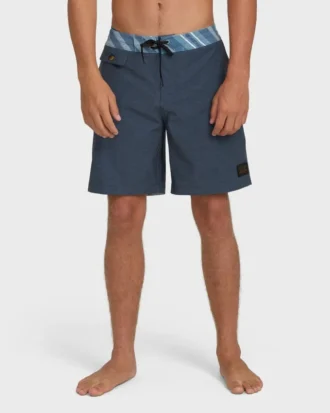 True North Garage Lo Tide 18″ Boardshorts
